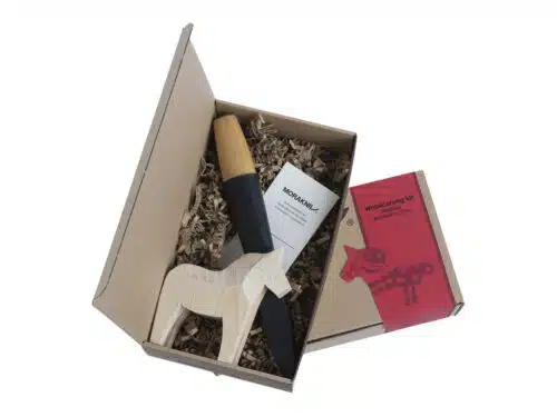 Houtsnijmes 6 cm gelamineerd nr. 120 met beschermkap en "paard"